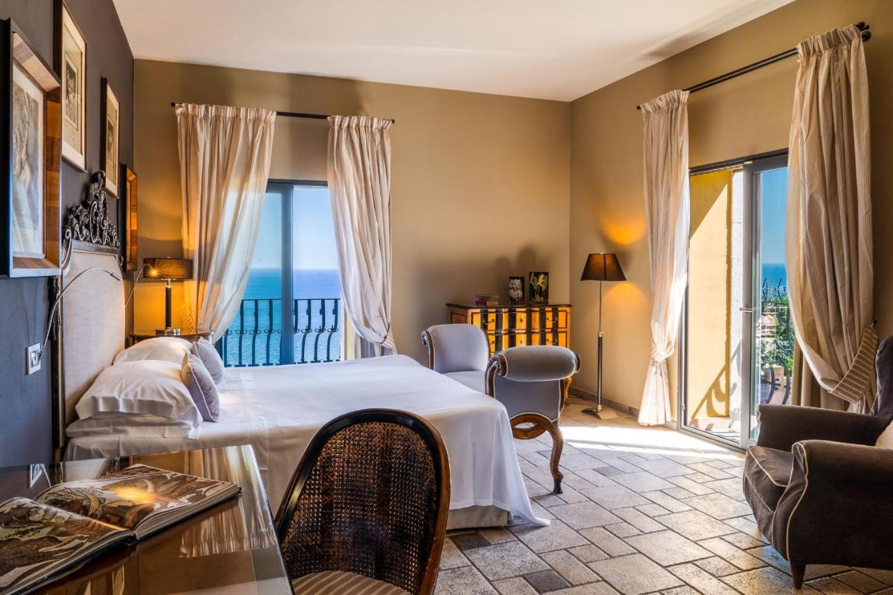 Hotel Villa Carlotta Taormina Bagian luar foto