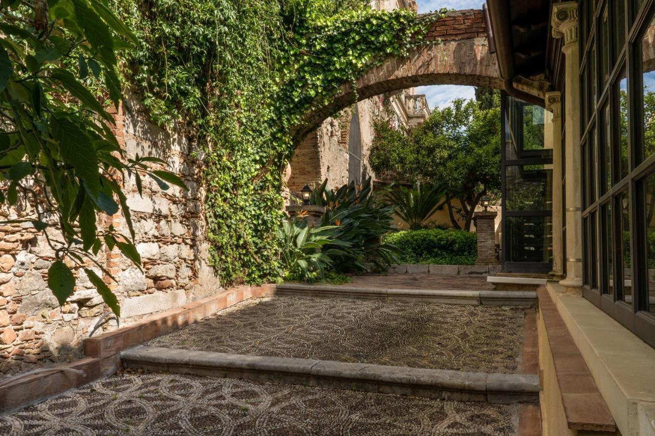 Hotel Villa Carlotta Taormina Bagian luar foto