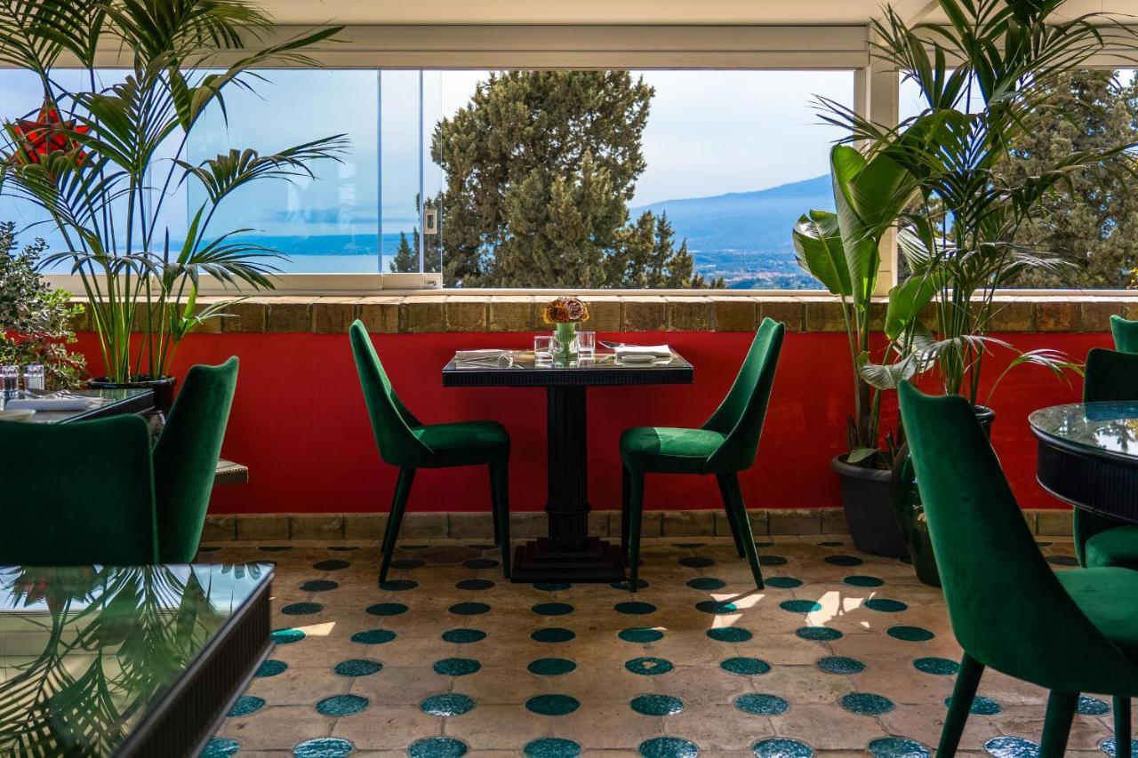 Hotel Villa Carlotta Taormina Bagian luar foto